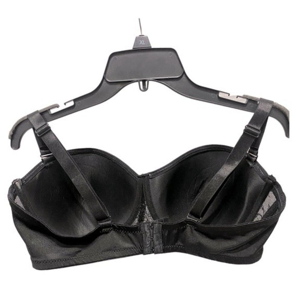 Black Frichsia Convertible Strapless Push-up Bra - Picture 2 of 9